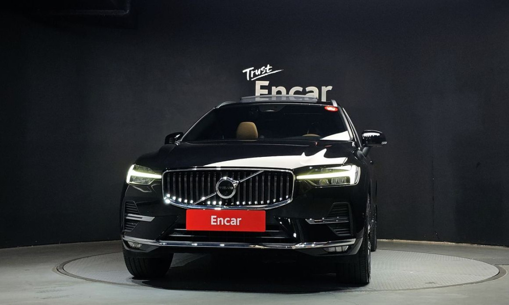 Volvo XC60 B6 Ultimate Bright, 2024
