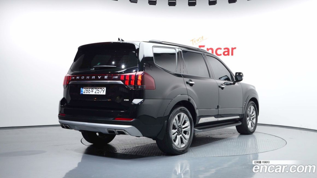 Kia Mohave Diesel 3.0 4WD 7-Seater, 2022