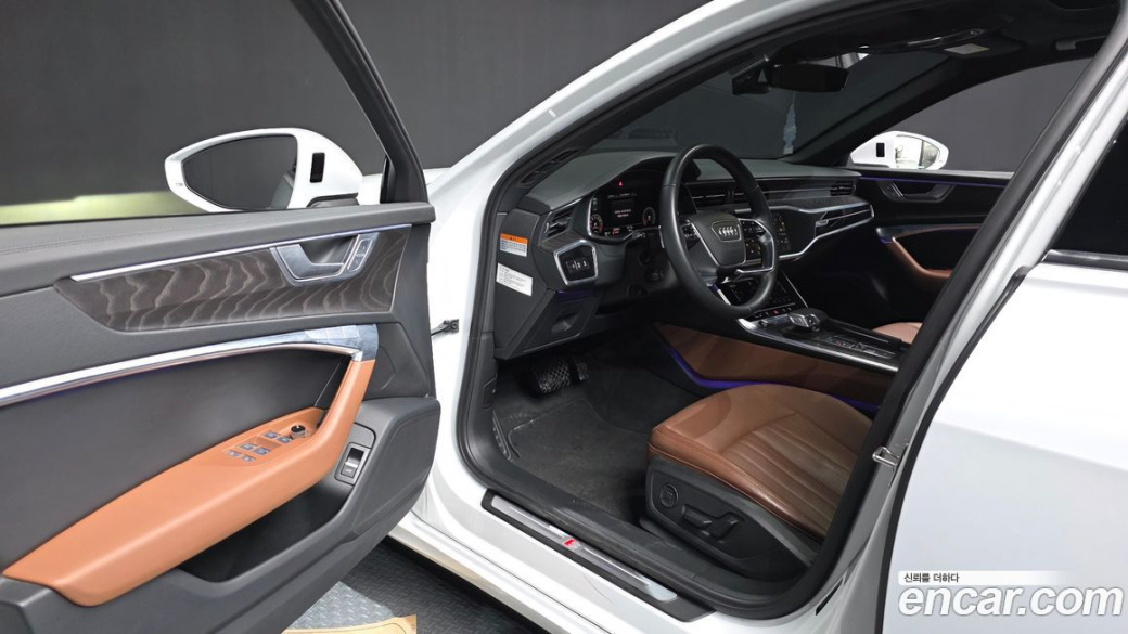 Audi A6 45 TFSI Premium, 2022