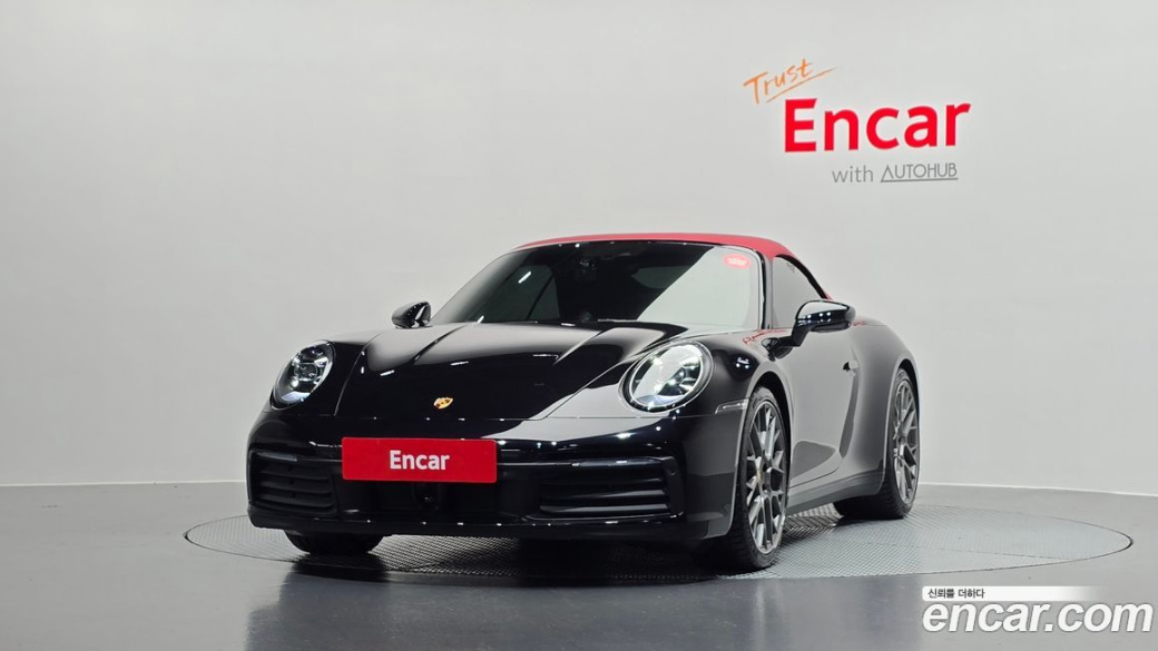 Porsche 911 Carrera 4S Cabriolet, 2024