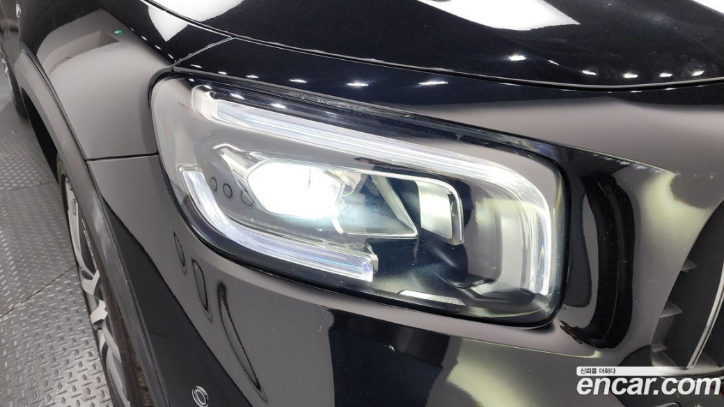 Mercedes-Benz GLB-Class AMG GLB35 4MATIC, 2023