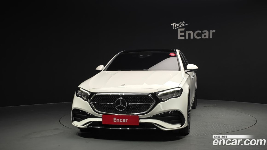 Mercedes-Benz E-Class E200 AMG Line, 2026