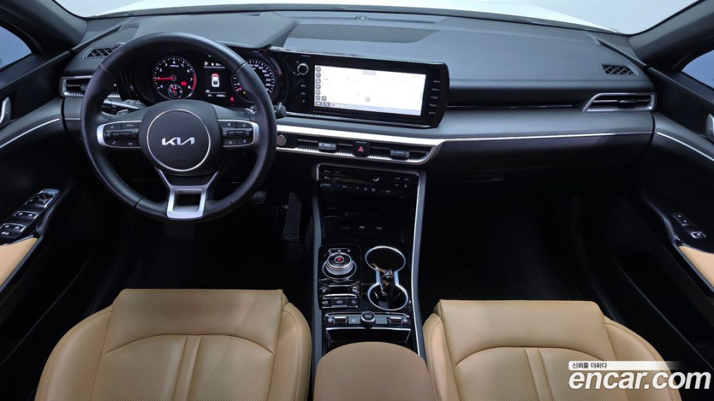 Kia K5 2.0, 2023