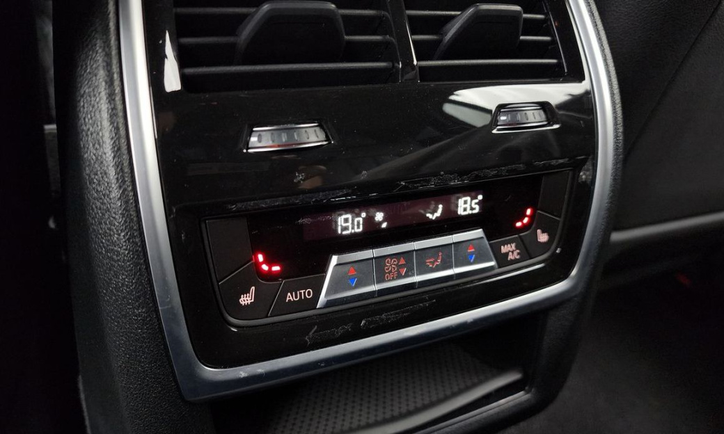 BMW X6 xDrive40i M Sport, 2023