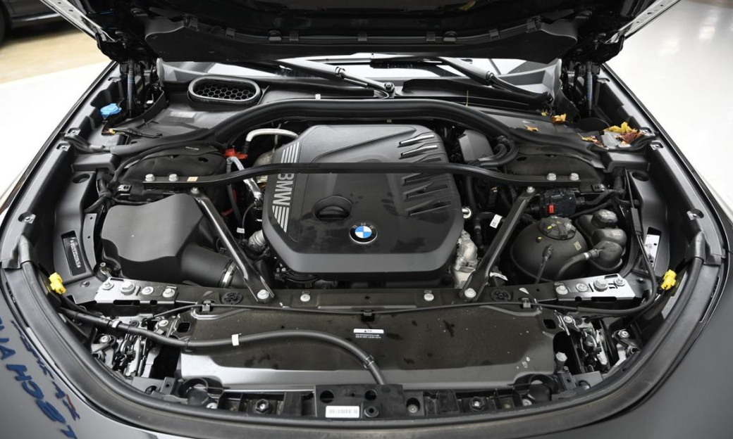 BMW 7-Series 740d xDrive M Sport, 2025
