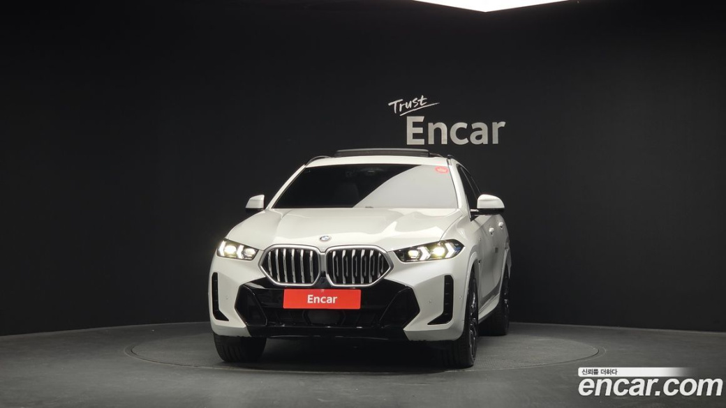 BMW X6 xDrive40i M Sport, 2024
