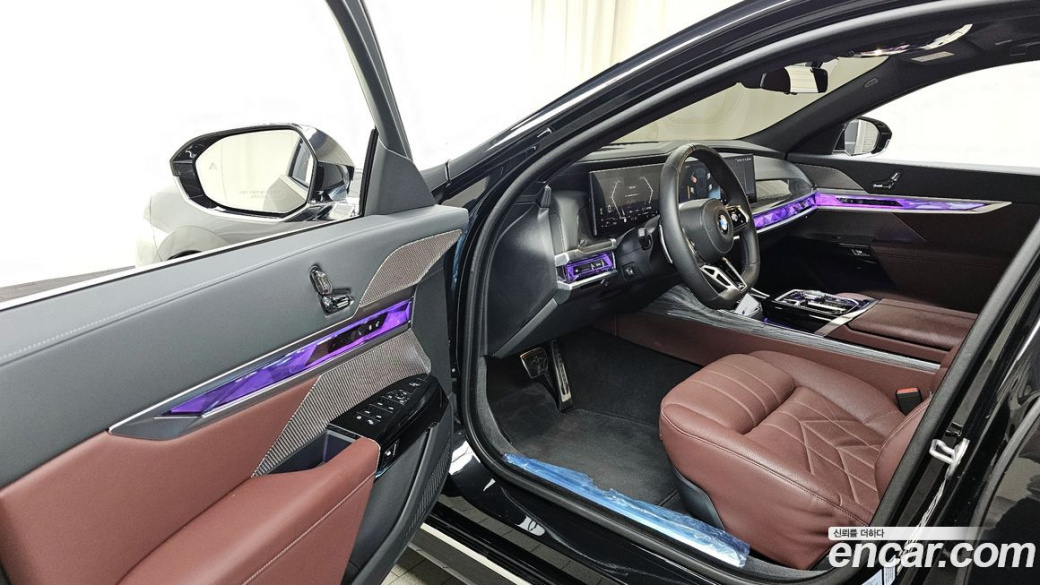 BMW 7-Series 740i xDrive M Sport, 2024