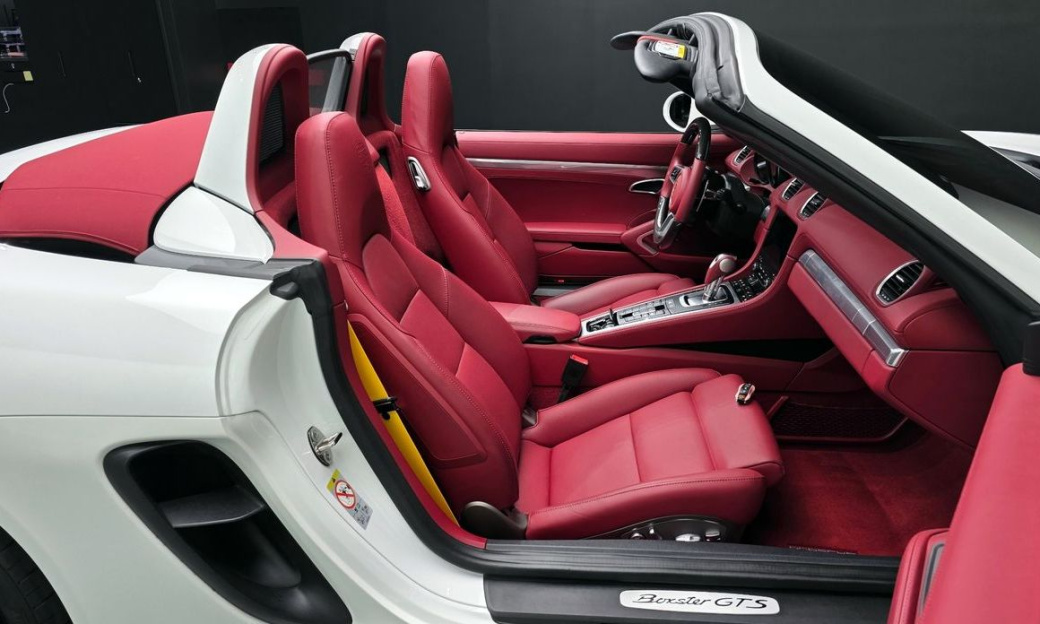 Porsche 718 4.0 GTS, 2024