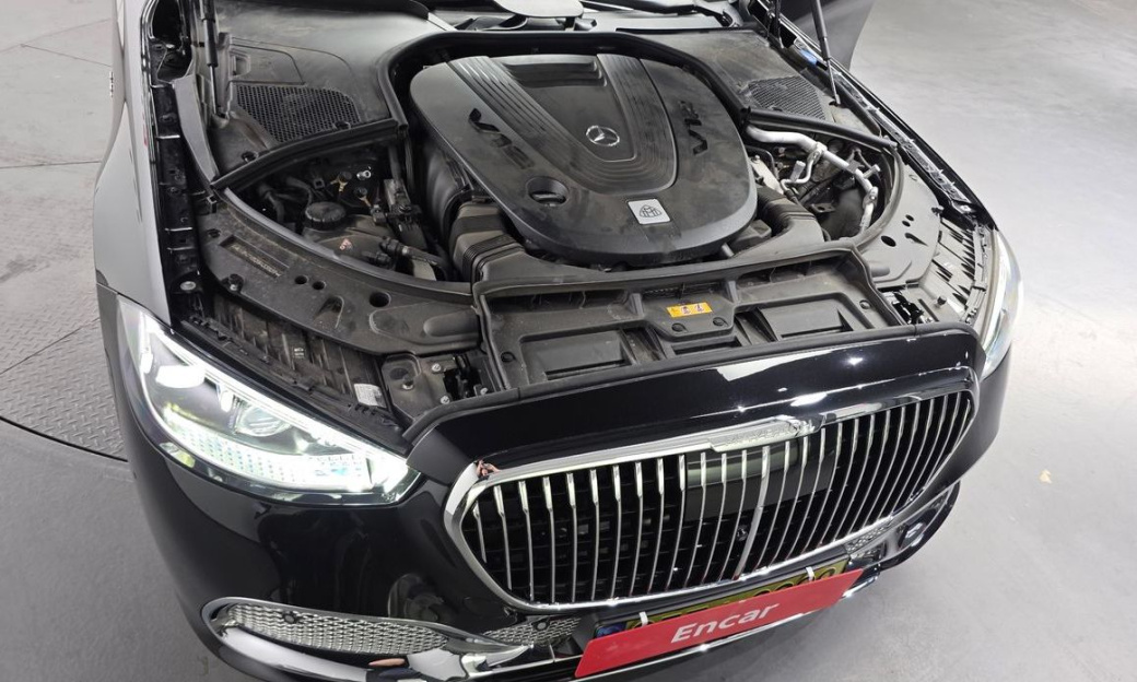 Mercedes-Benz S-Class Maybach S680 4MATIC, 2025