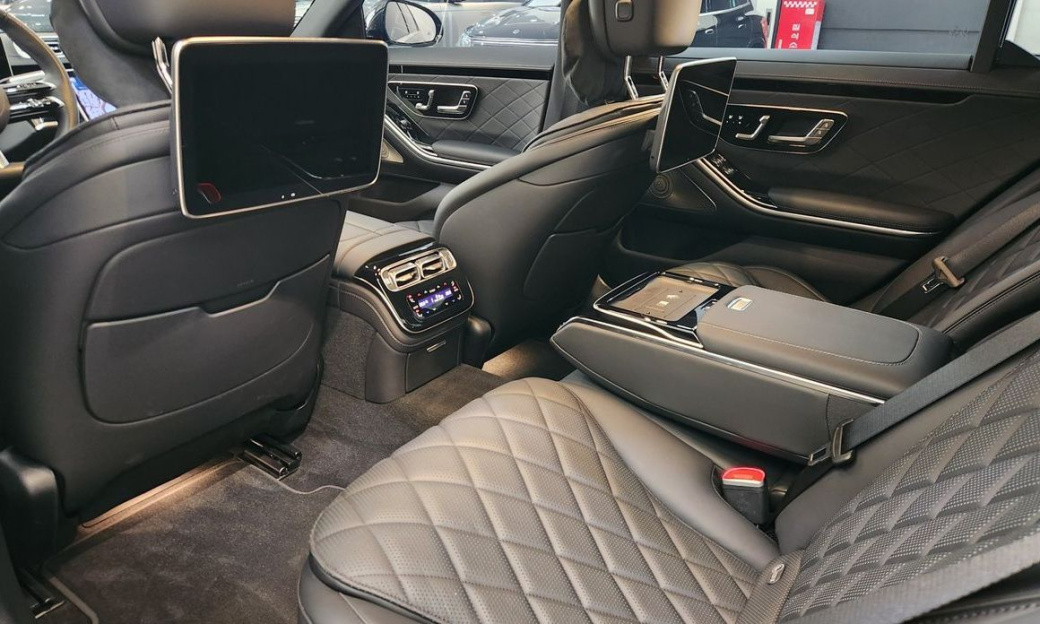 Mercedes-Benz S-Class S500L 4MATIC, 2025