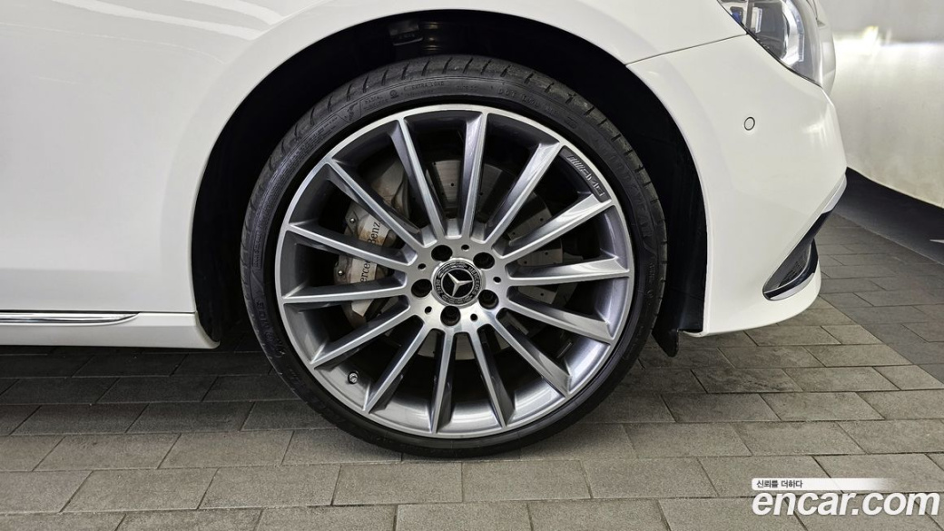 Mercedes-Benz E-Class E450 4MATIC Exclusive, 2023