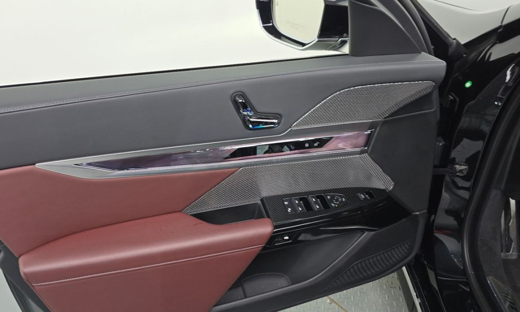 BMW 7-Series 740i xDrive M Sport Limited, 2024