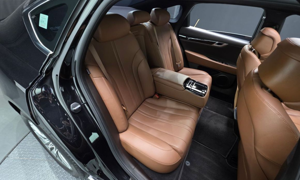 Genesis G80 Gasoline 2.5 Turbo AWD, 2024