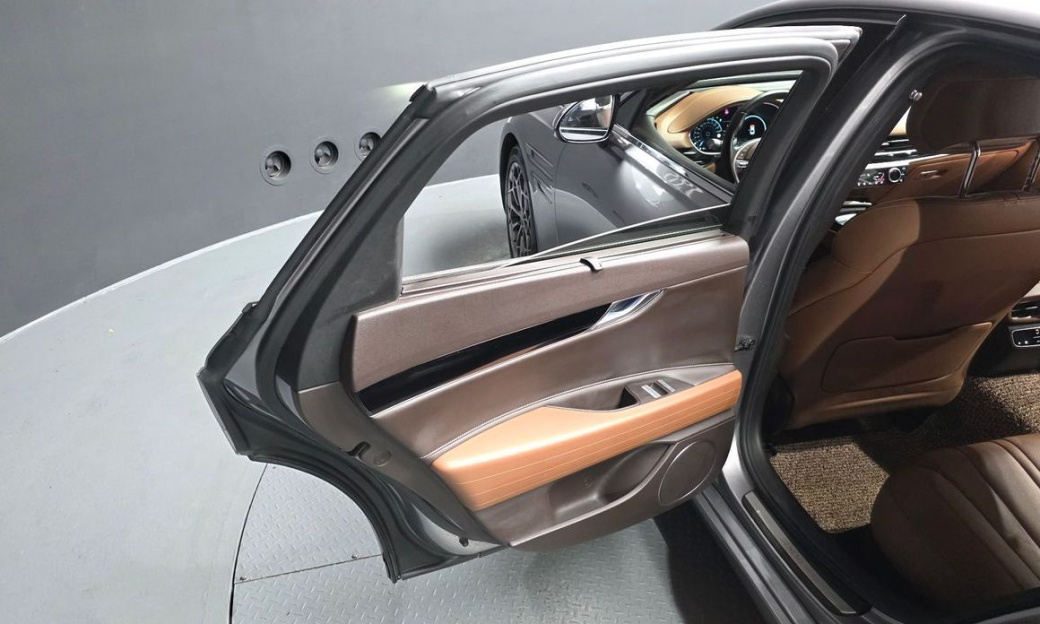 Genesis G80 Gasoline 2.5 Turbo AWD, 2022