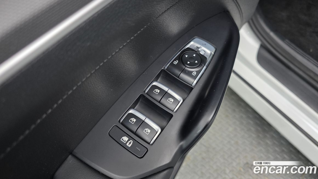 Kia K5 2.0, 2023