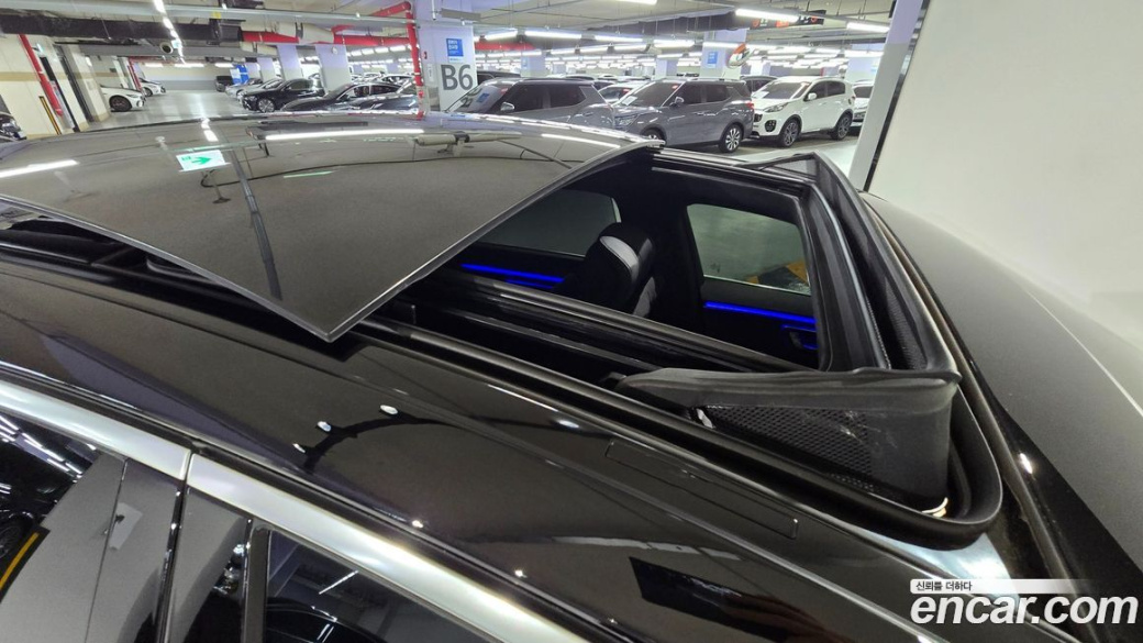 Mercedes-Benz S-Class S580L 4MATIC, 2025