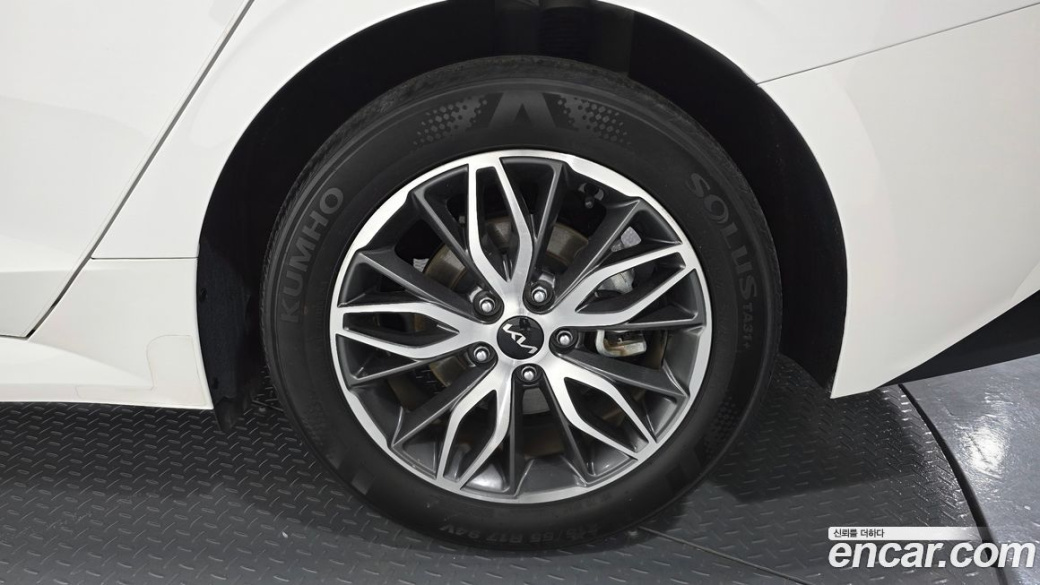 Kia K5 2.0, 2023