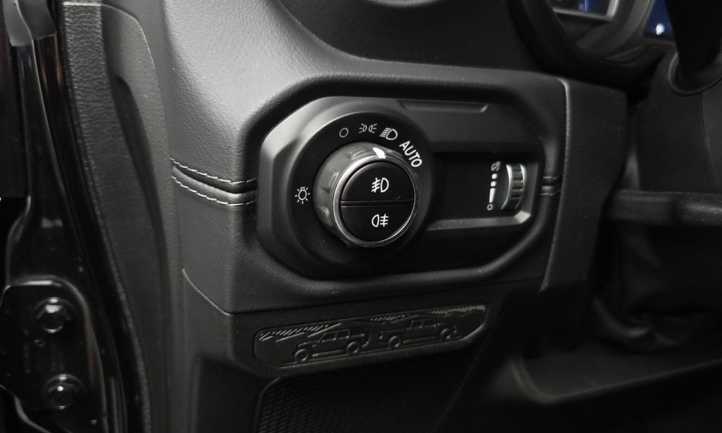 Jeep Wrangler 2.0 Sahara Power Top 4Door, 2025