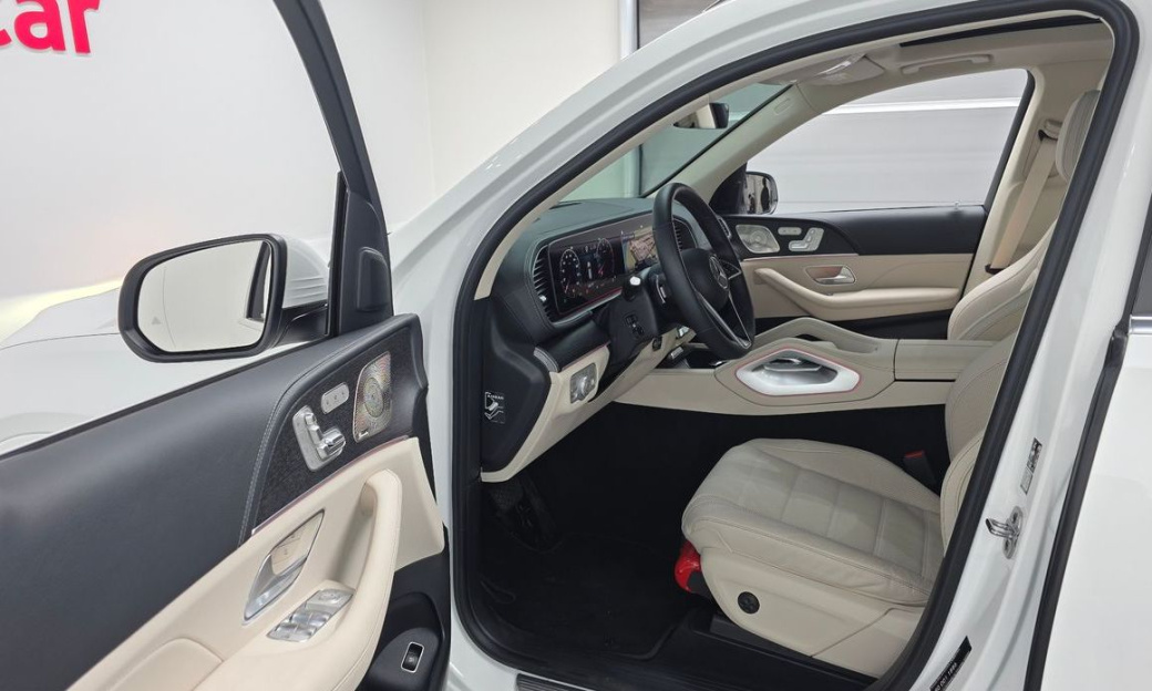 Mercedes-Benz GLE-Class GLE450 4MATIC, 2025
