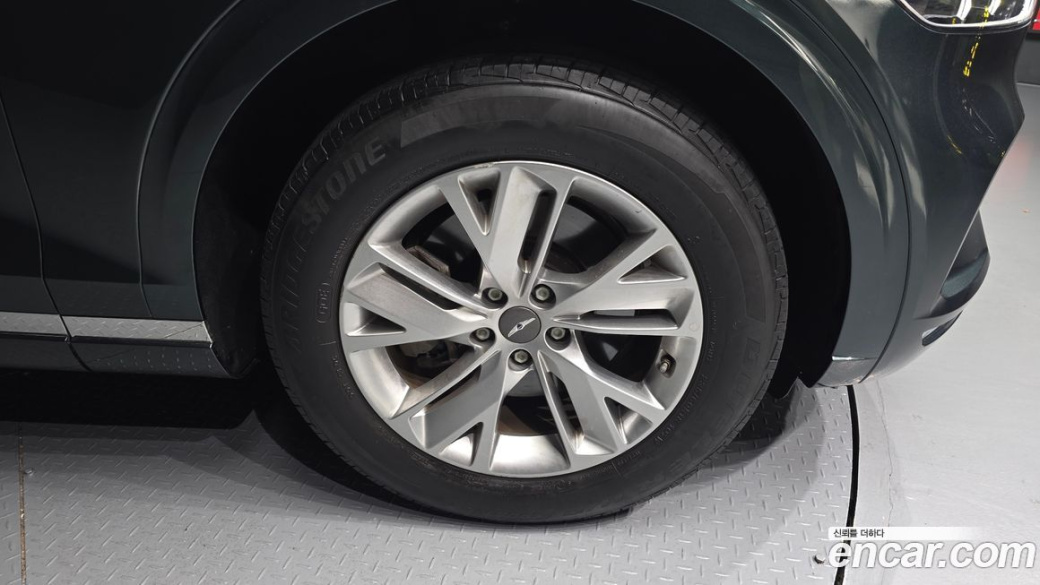 Genesis GV70 2.5T Gasoline 2WD, 2023