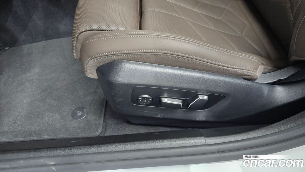 BMW 5-Series 520i M Sport, 2024