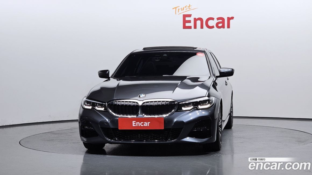 BMW 3-Series 320i M Sport, 2022