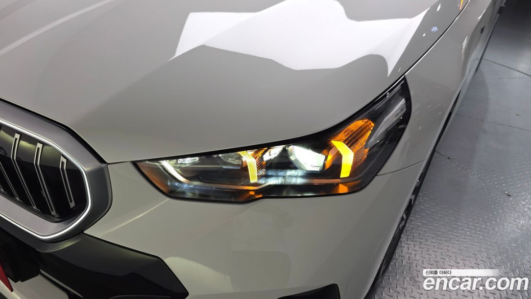 BMW 5-Series 520i M Sport, 2026