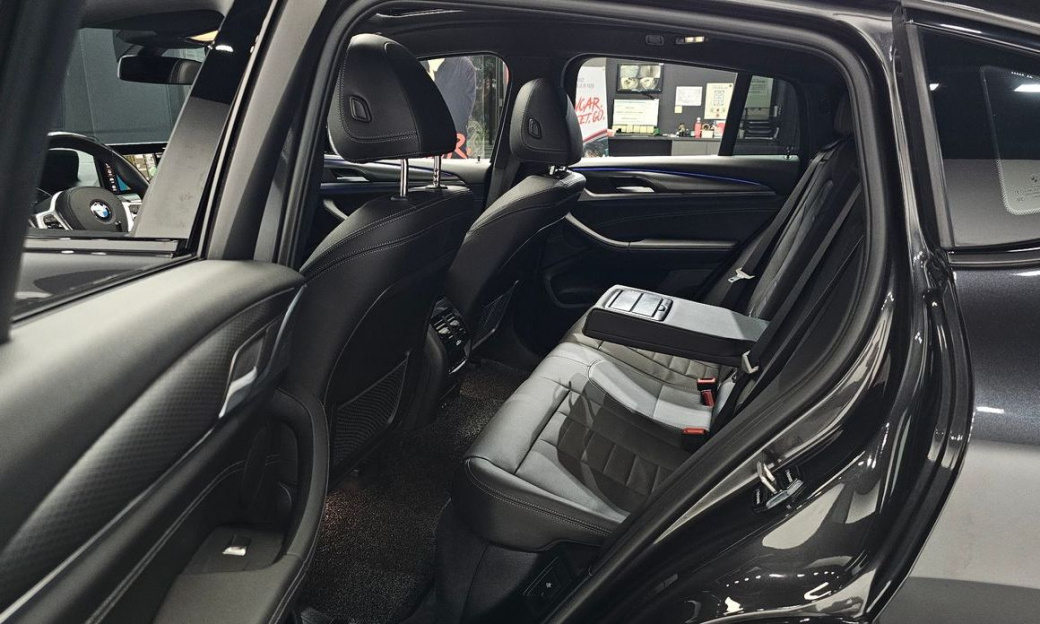 BMW X4 xDrive20i M Sport, 2022