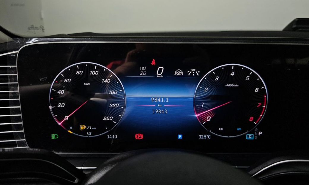 Mercedes-Benz GLE-Class GLE450 4MATIC, 2025