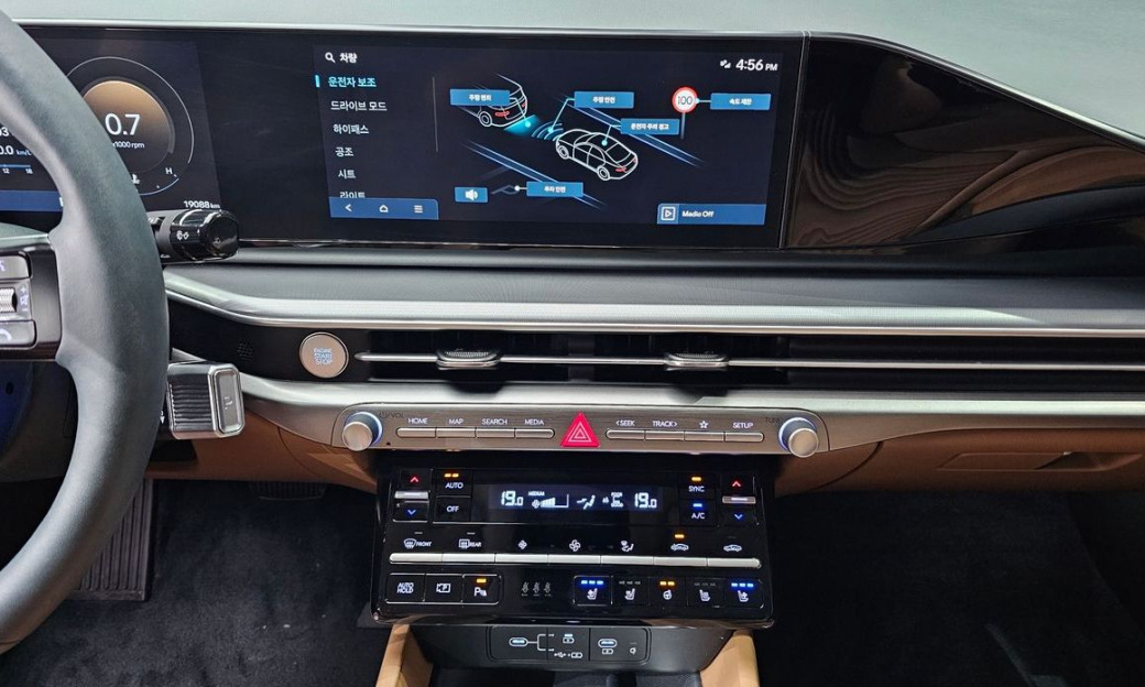 Hyundai Grandeur 2,5 Gasoline 2WD, 2024