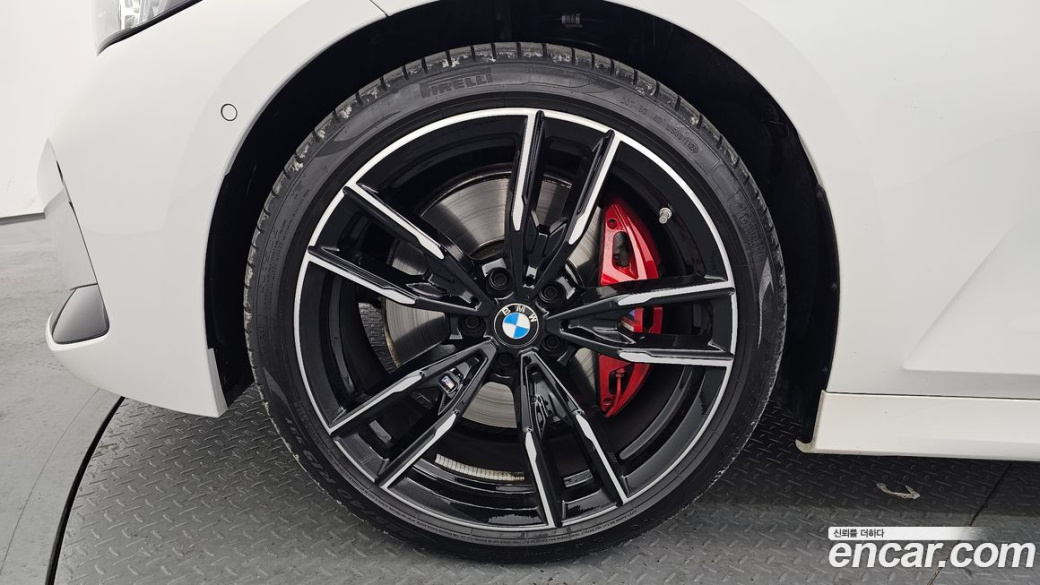BMW 3-Series M340i xDrive Touring Pro, 2024