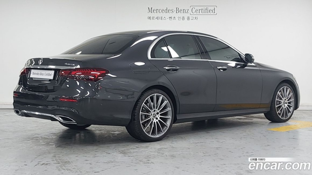 Mercedes-Benz E-Class E350 4MATIC AMG Line, 2022