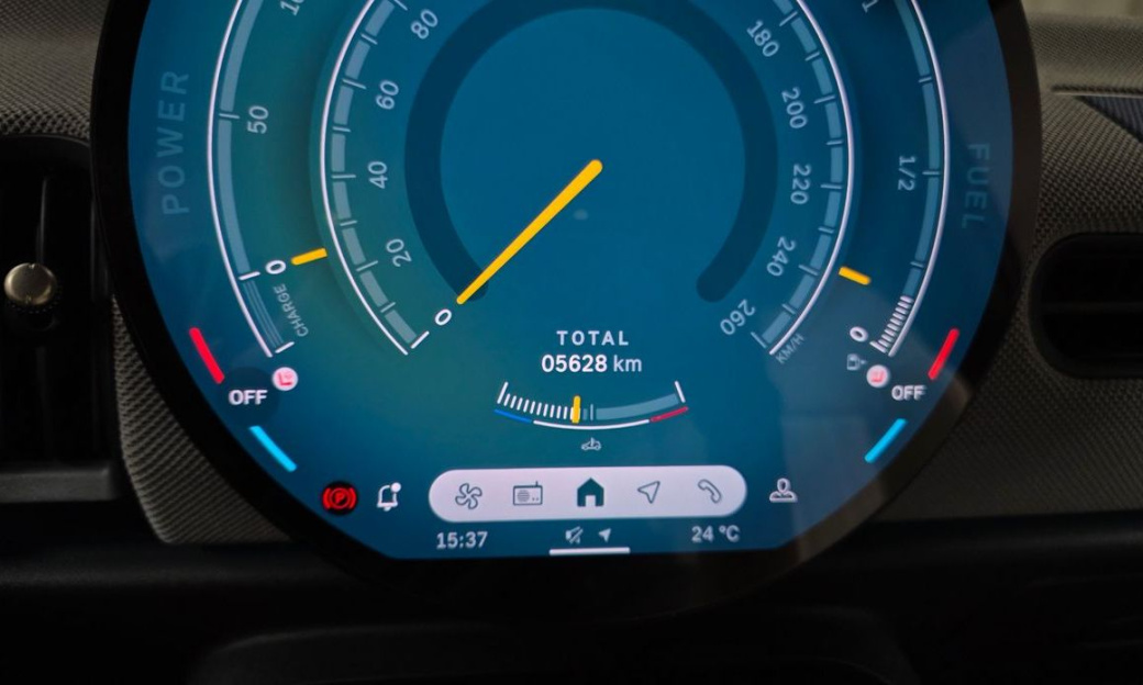 Mini Cooper Favoured, 2025