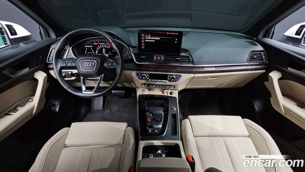 Audi Q5 45 TFSI Quattro Premium, 2023