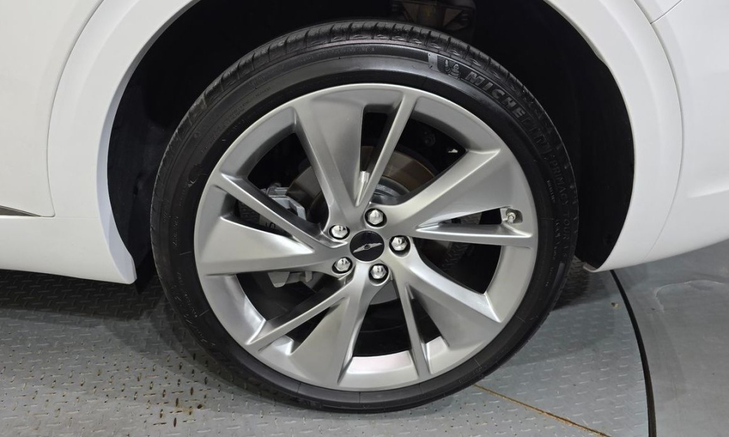 Genesis GV70 2.5T Gasoline 2WD, 2025