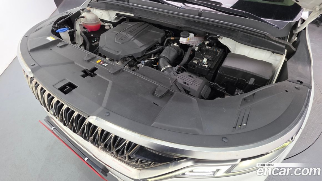 Kia Carnival 9-Seater Noblesse, 2023