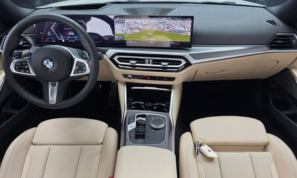 BMW 3-Series 320i M Sport, 2024