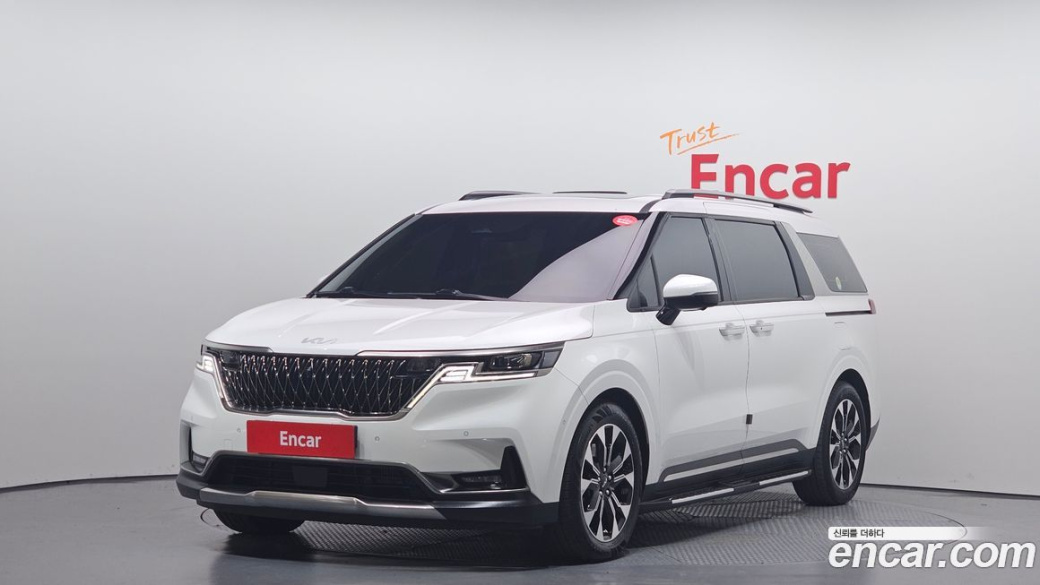 Kia Carnival 9-Seater Signature, 2023