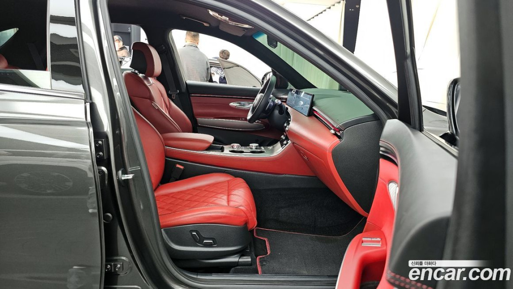Genesis GV70 2.5T Gasoline 2WD, 2025