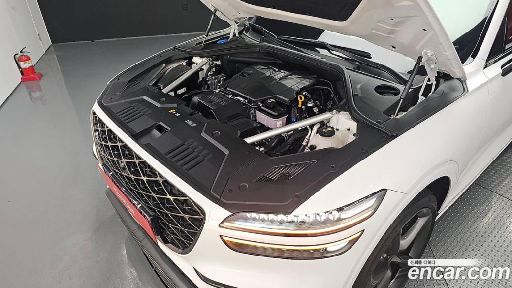 Genesis GV70 2.5T Gasoline AWD, 2025