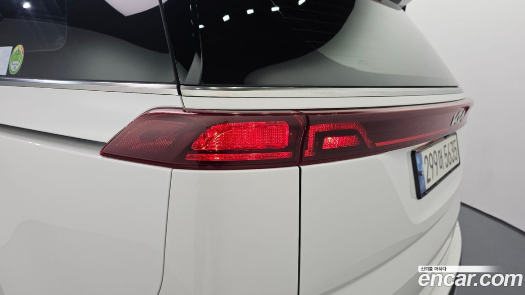 Kia Carnival 9-Seater Noblesse, 2022