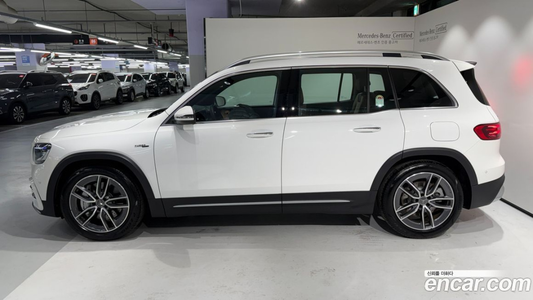 Mercedes-Benz GLB-Class AMG GLB35 4MATIC, 2025