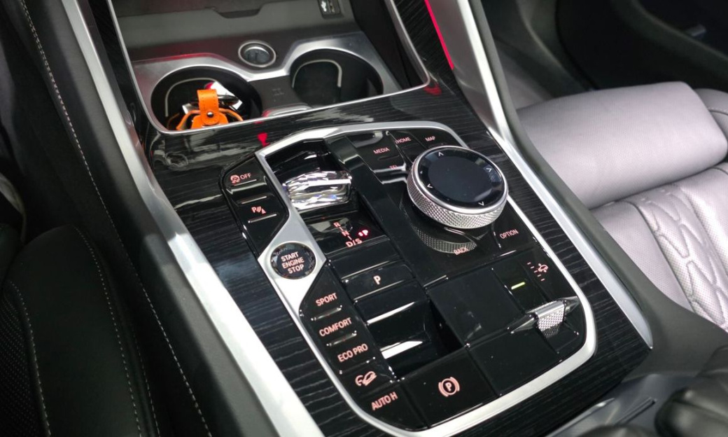 BMW X6 xDrive30d M Sport, 2024