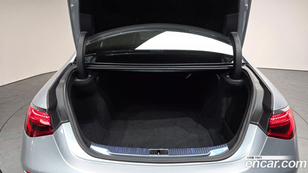 Mercedes-Benz S-Class S400 d 4MATIC, 2022