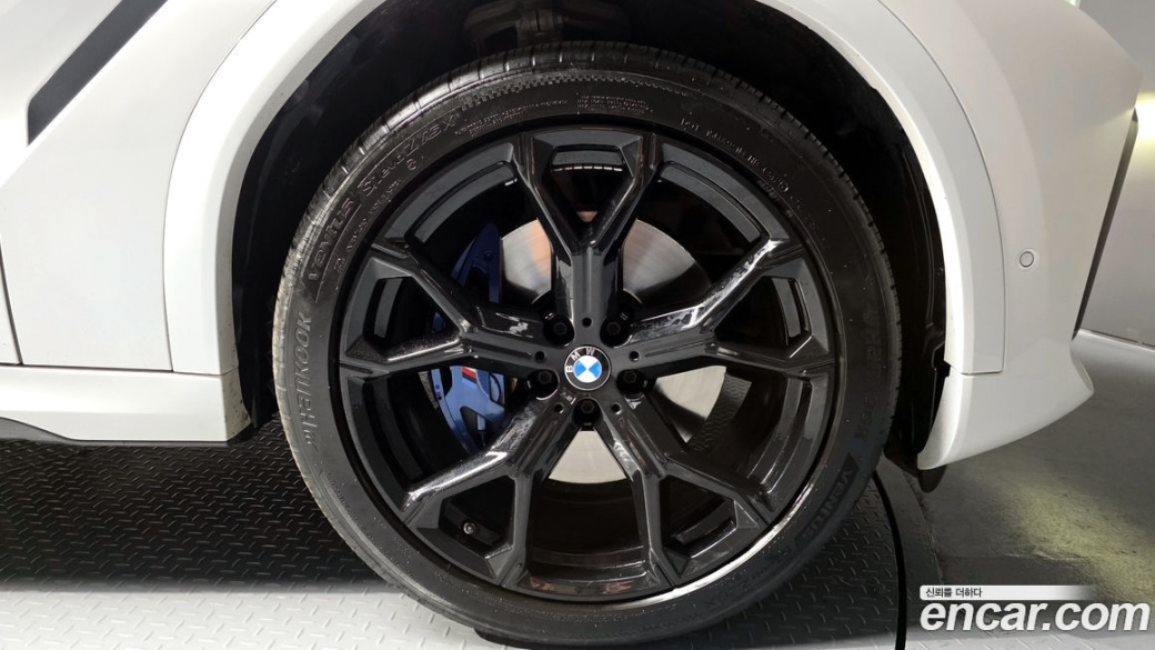 BMW X6 xDrive30d M Sport, 2022