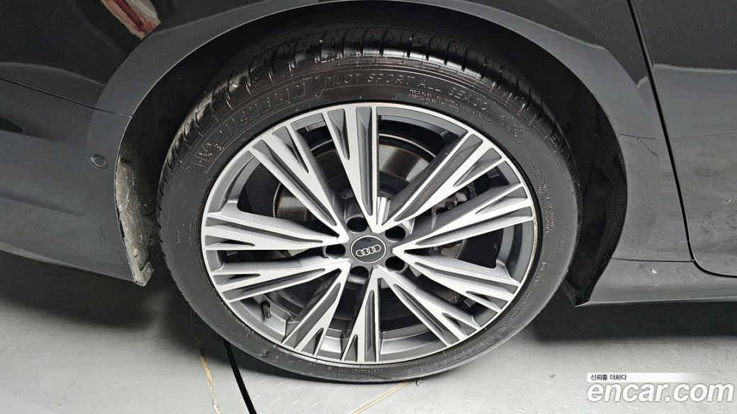Audi A6 45 TFSI Quattro Premium, 2023