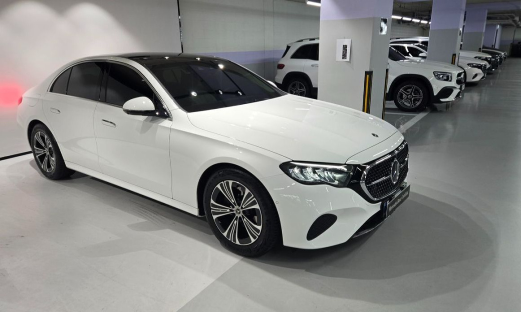 Mercedes-Benz E-Class E200 Avantgarde, 2025