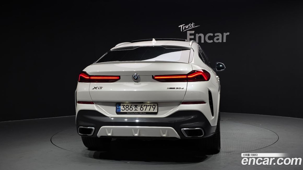 BMW X6 xDrive30d M Sport, 2022
