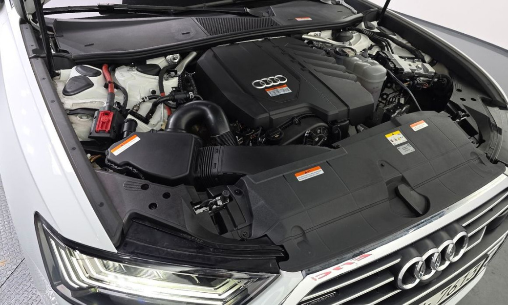 Audi A6 45 TFSI Quattro Premium, 2023
