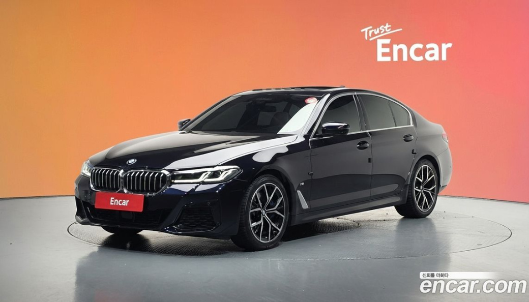BMW 5-Series 530i M Sport Package, 2023